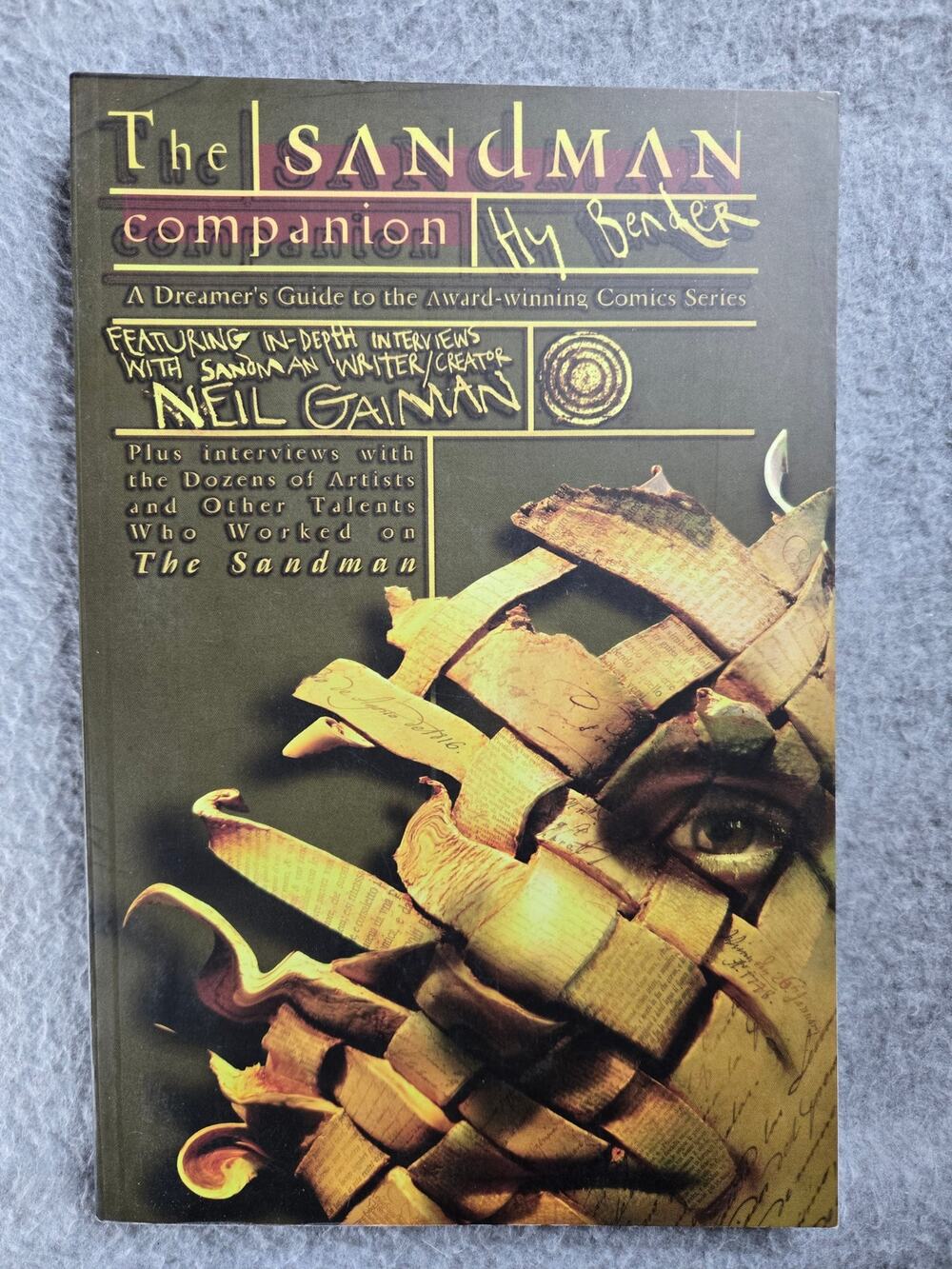 The Sandman Companion: A Dreamer's Guide to the Award-Winning Comic Series